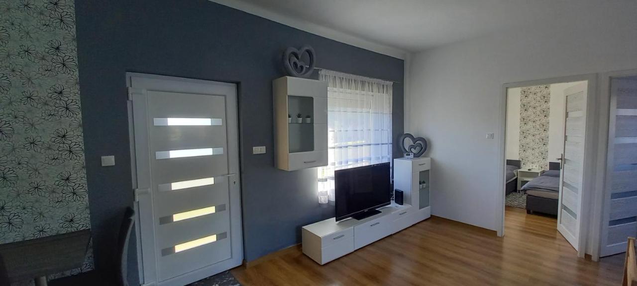 Be-Le-Valo Apartman Szecseny Exterior photo
