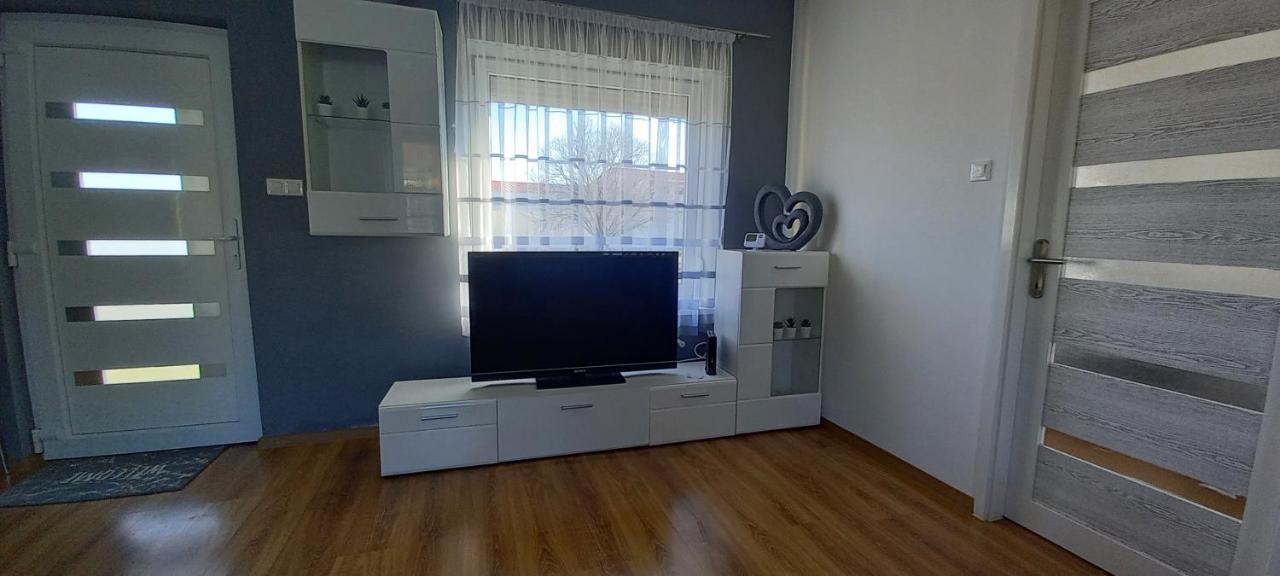 Be-Le-Valo Apartman Szecseny Exterior photo
